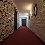 Готель Vanilla