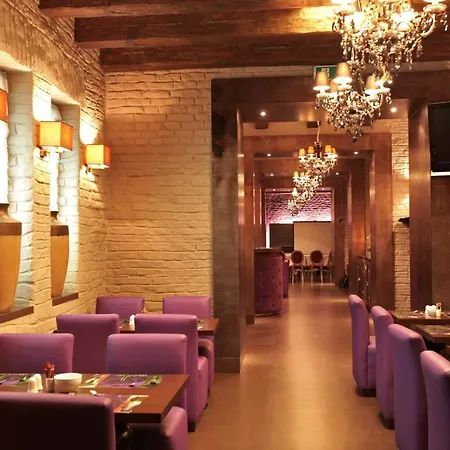 Vanilla 3* 卢布林