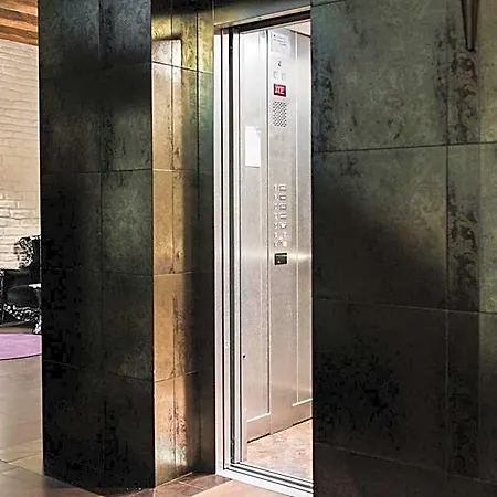 Vanilla Hotell 3*