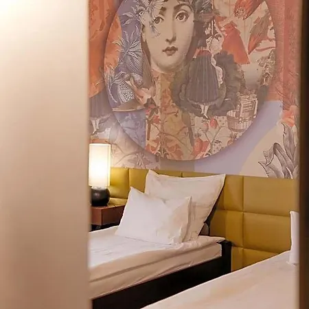 Vanilla Hotell 3*